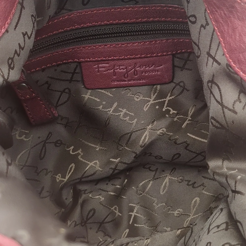 Fossil 54 Burgundy Hobo